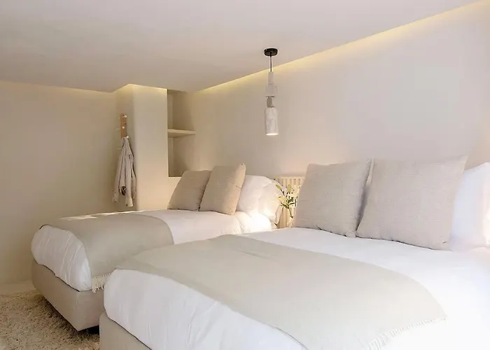 Limbo Boutique -design -location -comfort *
